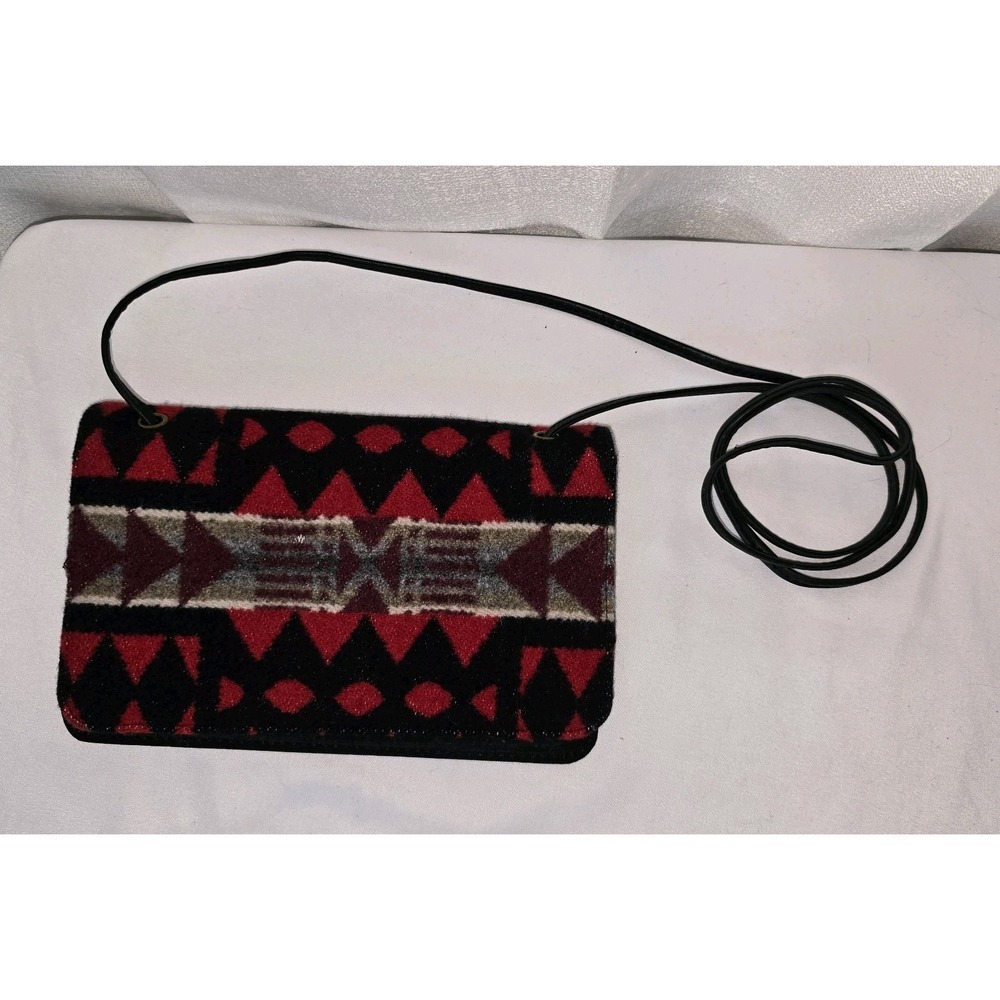 PENDLETON Wool Crossbody Bag Wallet Purse Red Aztec Southwest Print‎ Leather